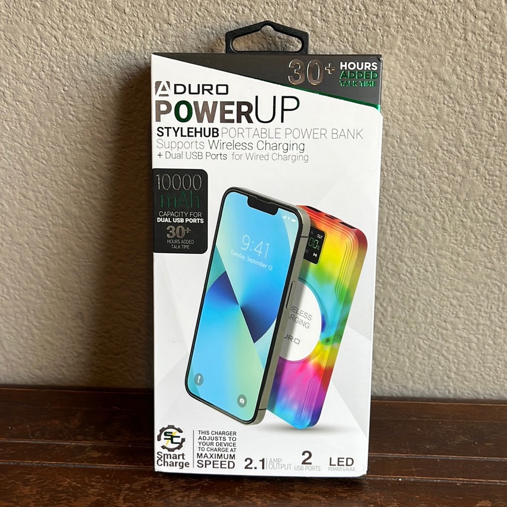 NWT POWERUP STYLEHUB WIRELESS CHARGING 10,000MAH DUAL USB BACKUP BATTERY